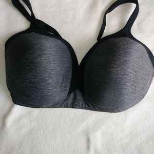 Nwot Warners wireless bra. 40 DDD